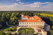 Tematické prohlídky k výročí Bedřicha Smetany na zámku Loučeň
